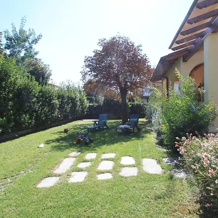 Dina Villa Forte dei Marmi